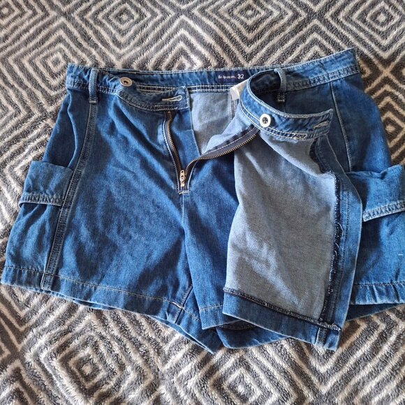 No Apologies Wrap Shorts - Size 32 - Picture 9 of 10